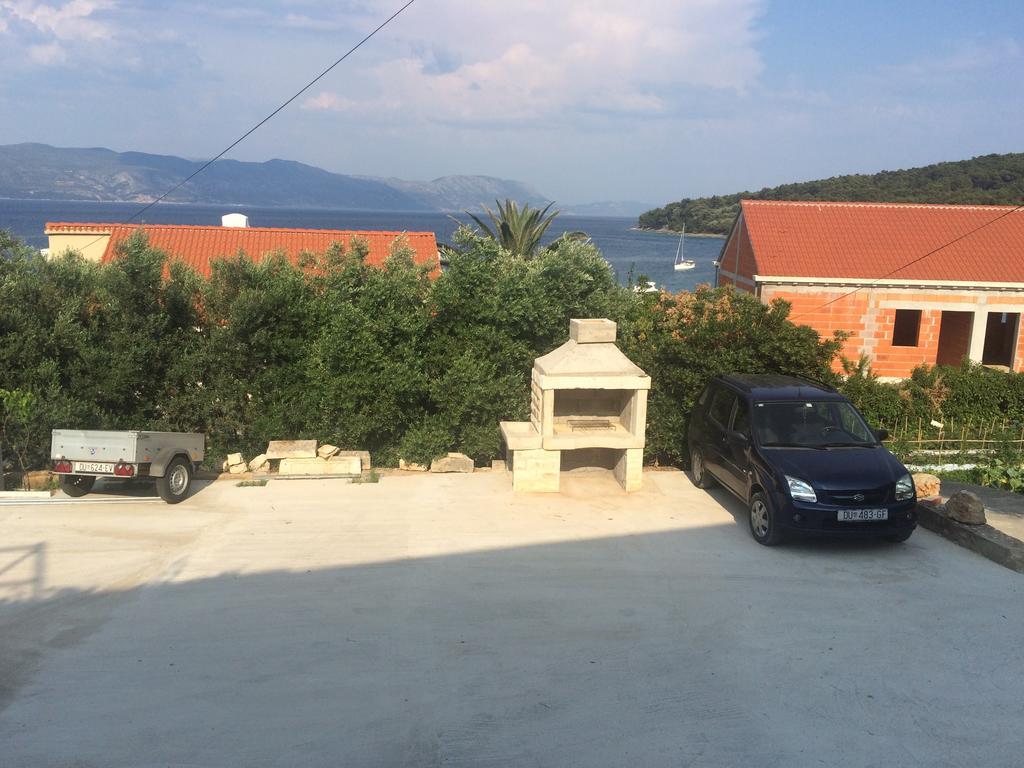 Apartment Deni Lumbarda Oda fotoğraf