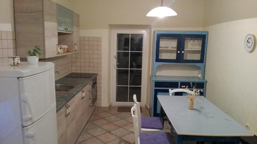 Apartment Deni Lumbarda Dış mekan fotoğraf